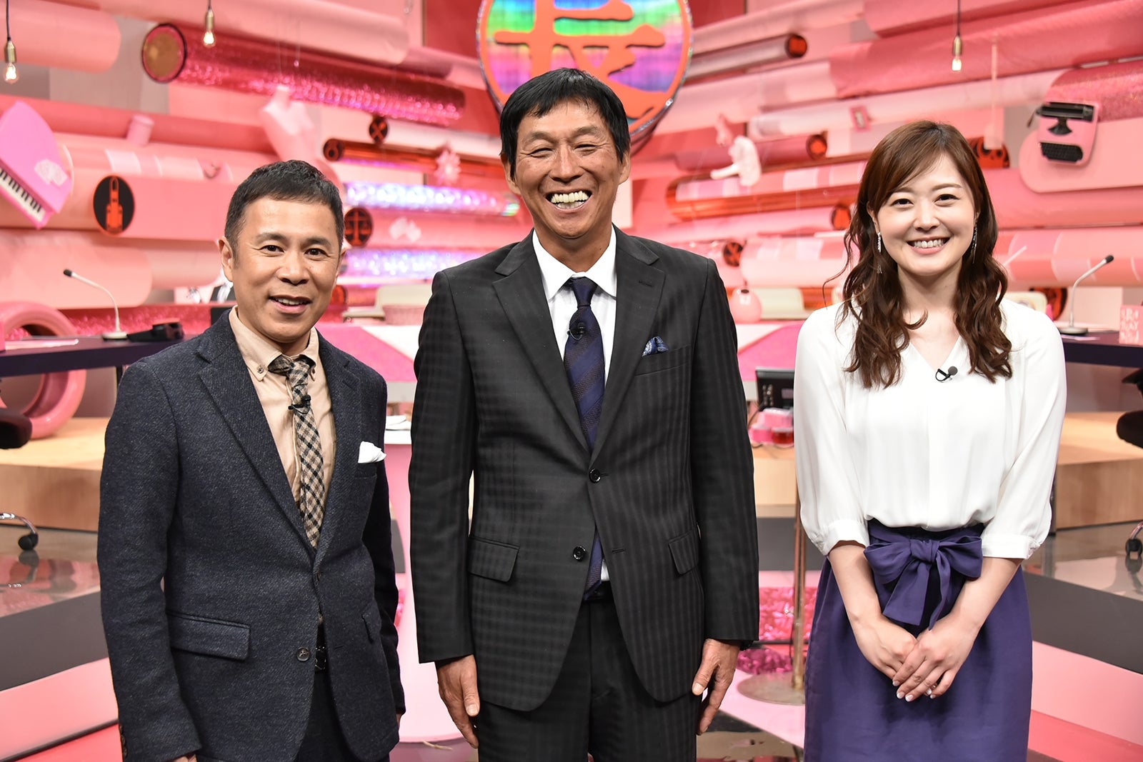 （左から）岡村隆史、明石家さんま、水卜麻美アナウンサー（C）日本テレビ