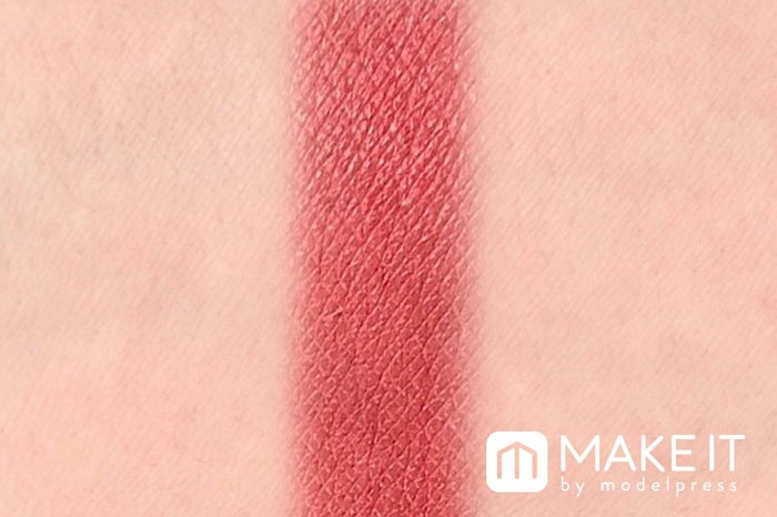 ちふれ コスパ最強 350円リップ を全色塗り比べ 定番カラーからトレンドカラーまで勢揃い モデルプレス