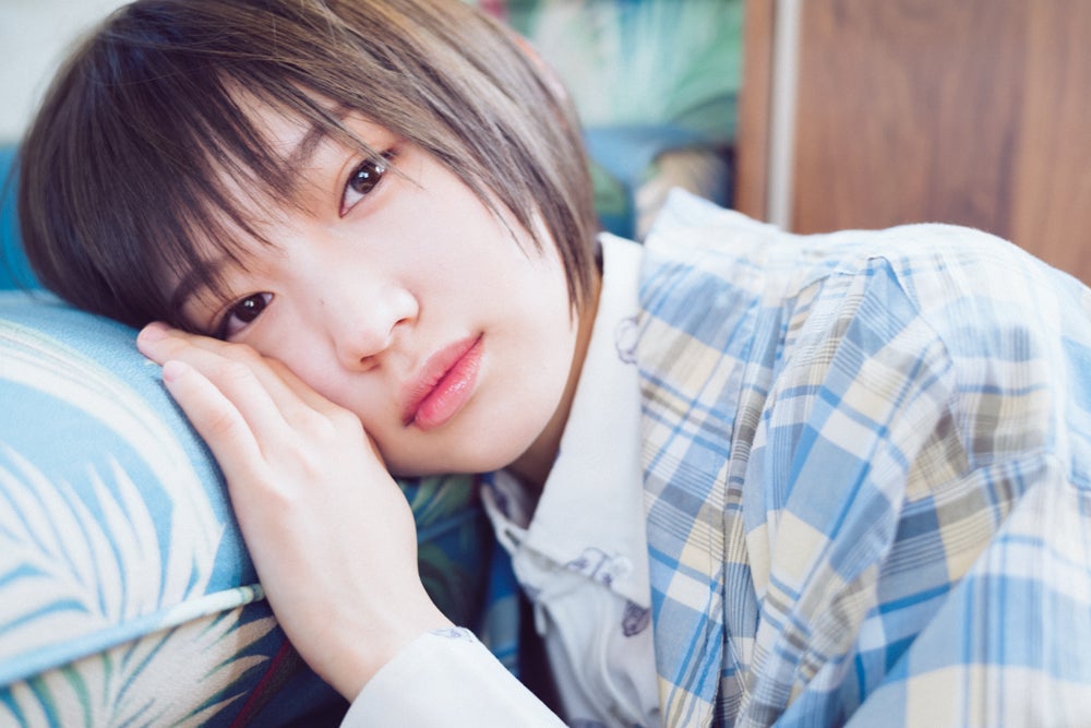 NMB48太田夢莉、卒業記念で最初で最後のフォトエッセイ発表＜青＞