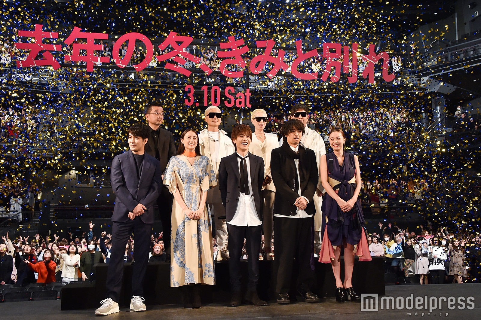 （前列左から）北村一輝、山本美月、岩田剛典、斎藤工、浅見れいな（後列左から）瀧本智行監督、VERBAL、LISA、☆Taku （C）モデルプレス