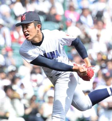 横浜・織田翔希が二回に再び156キロ！自身の甲子園最速再び計測 球場どよめき 初戦以来の先発マウンドで圧巻投球