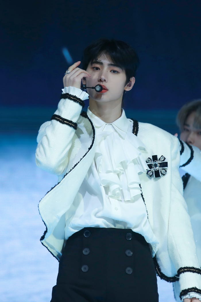 SUNGHOON(C)BELIFT LAB