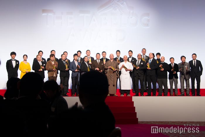 吉高由里子、渡部建、寺門ジモンらも登壇した授賞式の様子 (C)モデルプレス