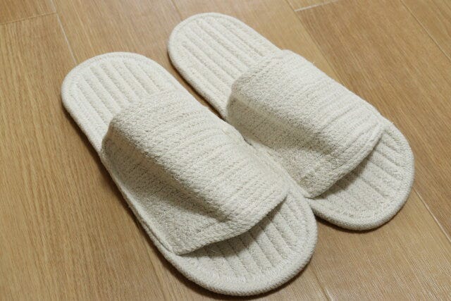 ルームスリッパ（綿混、白、26cm-27cm）　デザイン