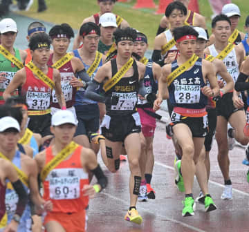 【高校駅伝】歴史的初Vの学法石川 一致団結を図った太ももの謎黒テープ「お守りとして」1区・増子からトップ譲らず「存在感を出して行こう」