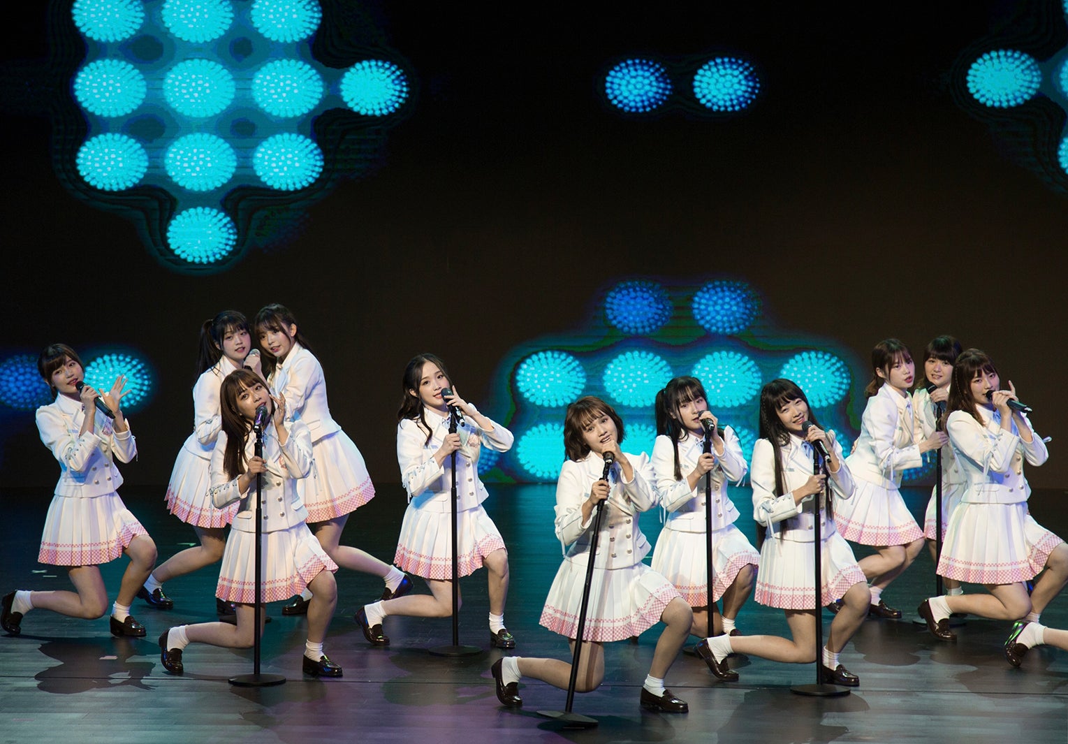 AKB48 Team SH（C）AKB48 China