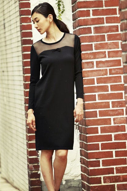 シアー切り替えワンピース「Sov.」25,000円(税抜)/画像提供:DOUBLE STANDARD CLOTHING Night