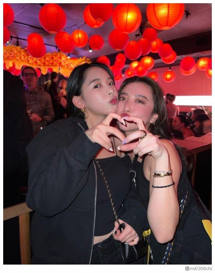 ミチ「高校時代から大好き」植野有砂の誕生日祝福で2ショット披露