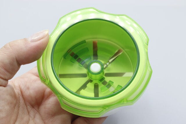100均キャンドゥのナッツ砕く調理グッズ3