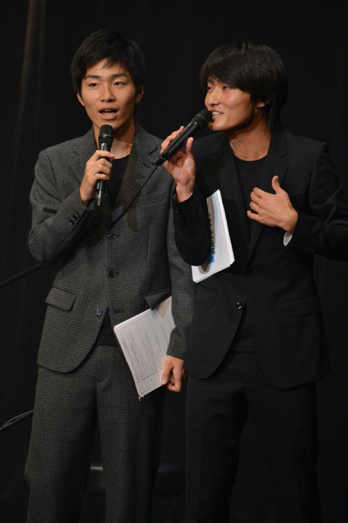 ジャルジャル（後藤淳平・福徳秀介）