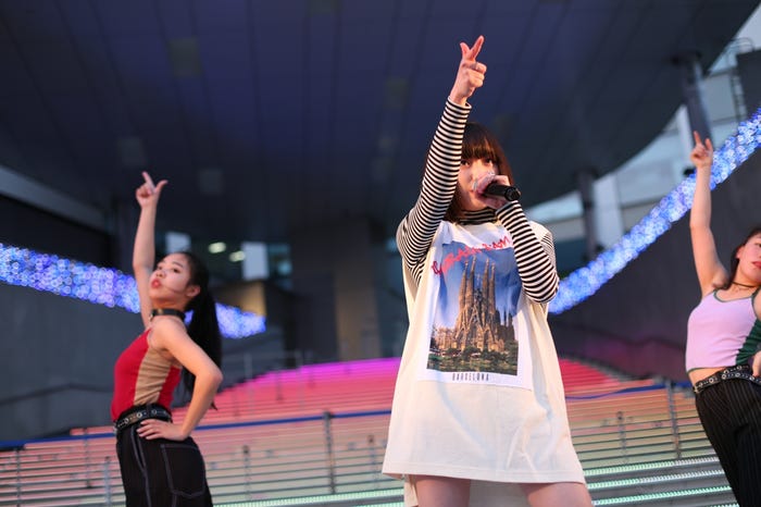 吉田凜音のパフォーマンス (提供写真)