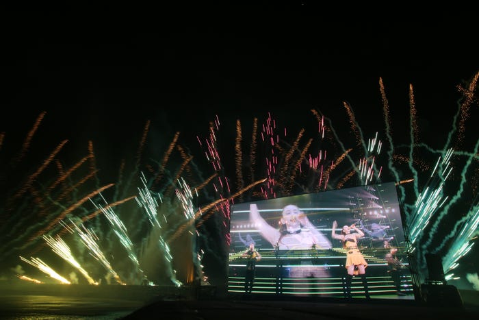 花火ショー『WE ◆ NAMIE HANABI SHOW』の様子(提供写真)