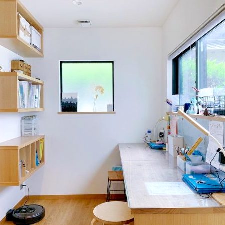 8畳の子供部屋を二人で使うレイアウト 空間を有効活用するコツをご紹介 モデルプレス 8畳の子供部屋を二人で使うレイアウト 空間を有効活用するコツをご紹介 モデルプレス