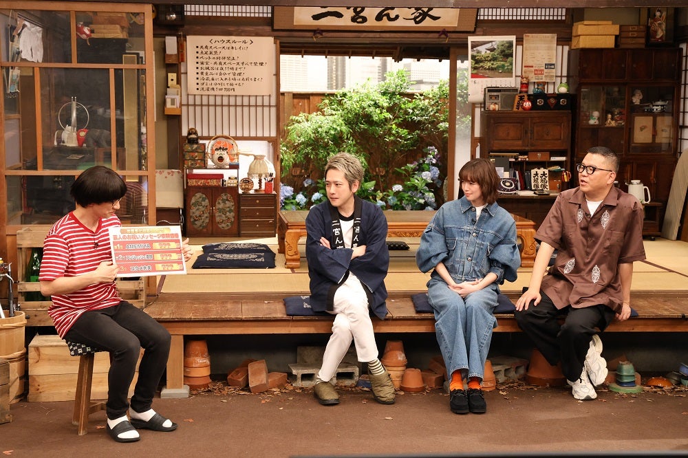 柴田英嗣、二宮和也、佐藤栞里、長谷川忍（C）フジテレビ