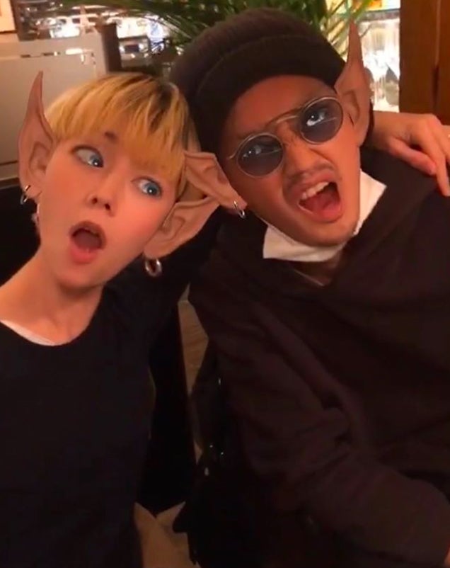 木村カエラ、永山瑛太と“肩組み”夫婦ショット公開 36歳バースデーに祝福の声