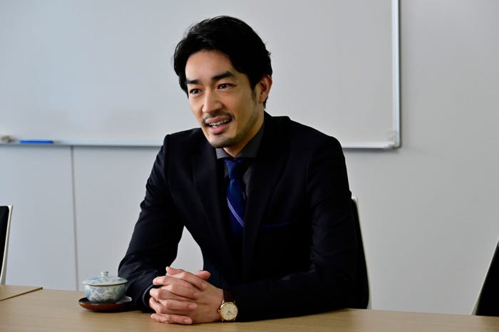 大谷亮平「恋はDeepに」より(C)日本テレビ