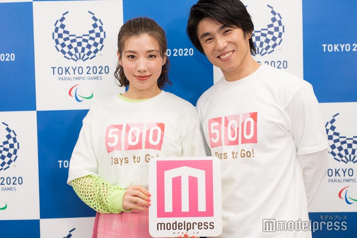 仲里依紗、中尾明慶(C)モデルプレス