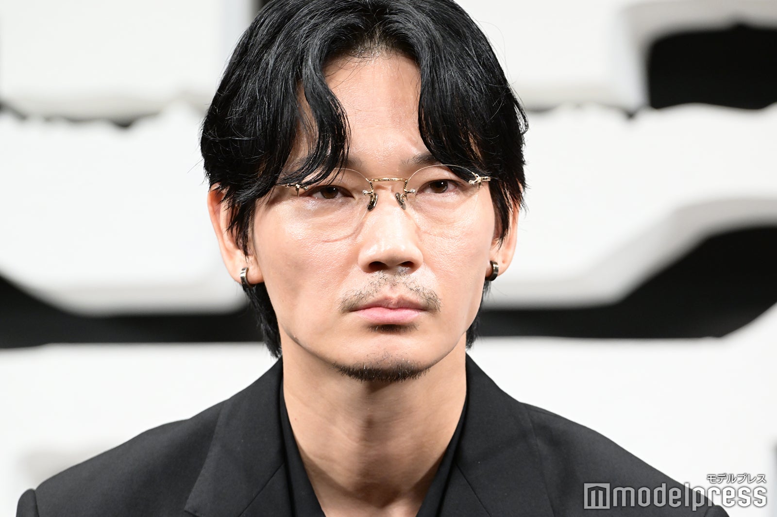 綾野剛（C）モデルプレス