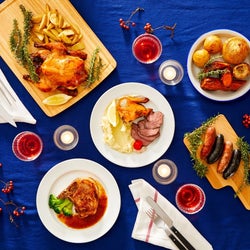 イケアで「クリスマスディナービュッフェ」が開催!ローストビーフやサーモンが食べ放題