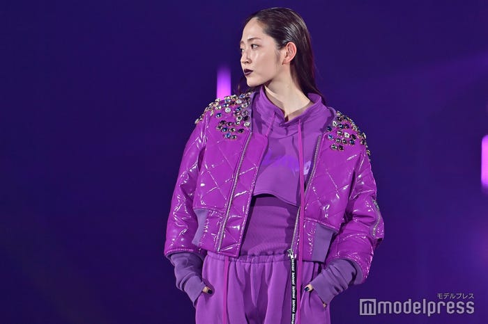 鈴木愛理(C)モデルプレス