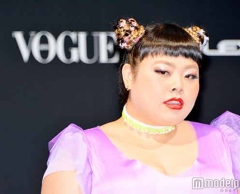 渡辺直美、特注衣装で胸元に“セクシーハプニング”?