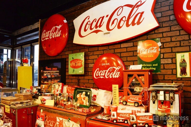 沖縄のマストショッピングスポット、USAヴィンテージ雑貨店