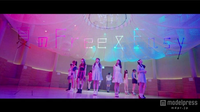 乃木坂46の9枚目シングル「夏のFree&Easy」より