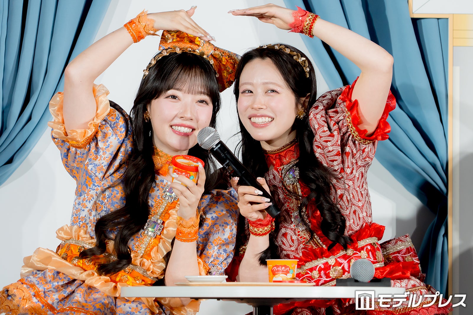 CUTIE STREET、食レポでガチ対決「今年一番緊張したかも」“スプーンダンス”も披露