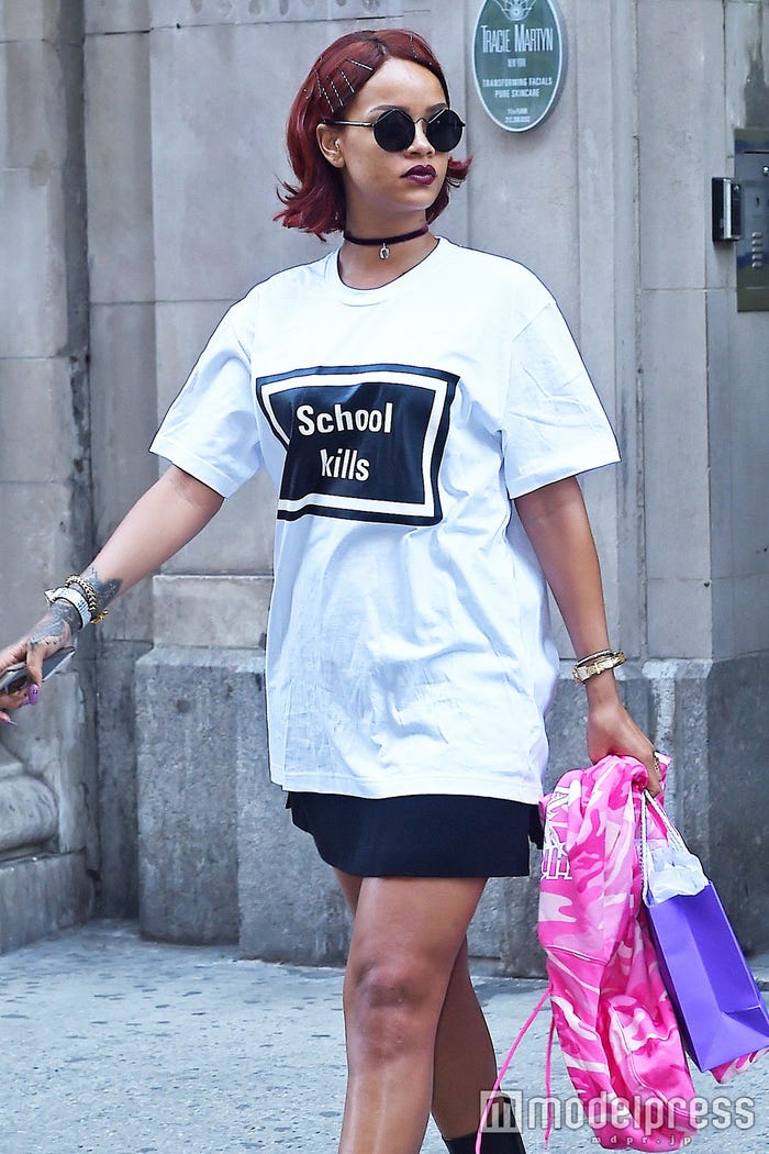 ストリート系のハズシに/リアーナ/photo:Getty Images