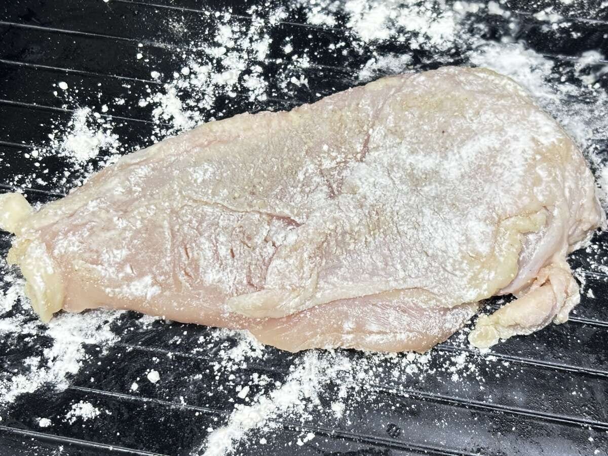 ダイソーのガーリックバター塩こしょうを使用する