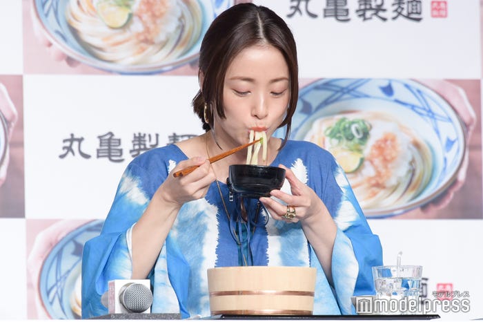 上戸彩(C)モデルプレス