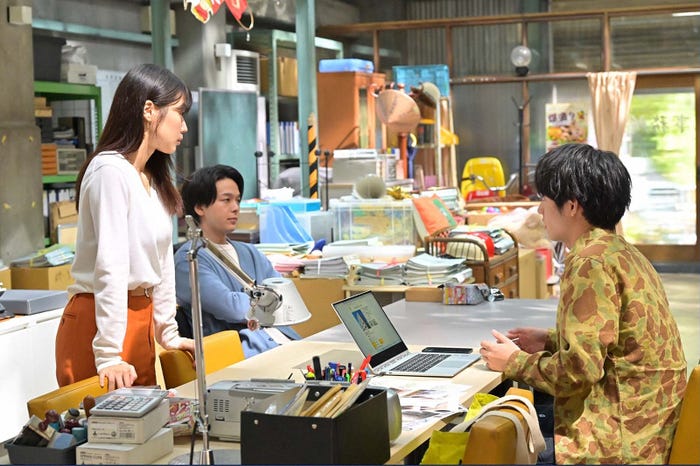 有村架純、中村倫也、赤楚衛二「石子と羽男―そんなコトで訴えます?―」最終話より(C)TBS