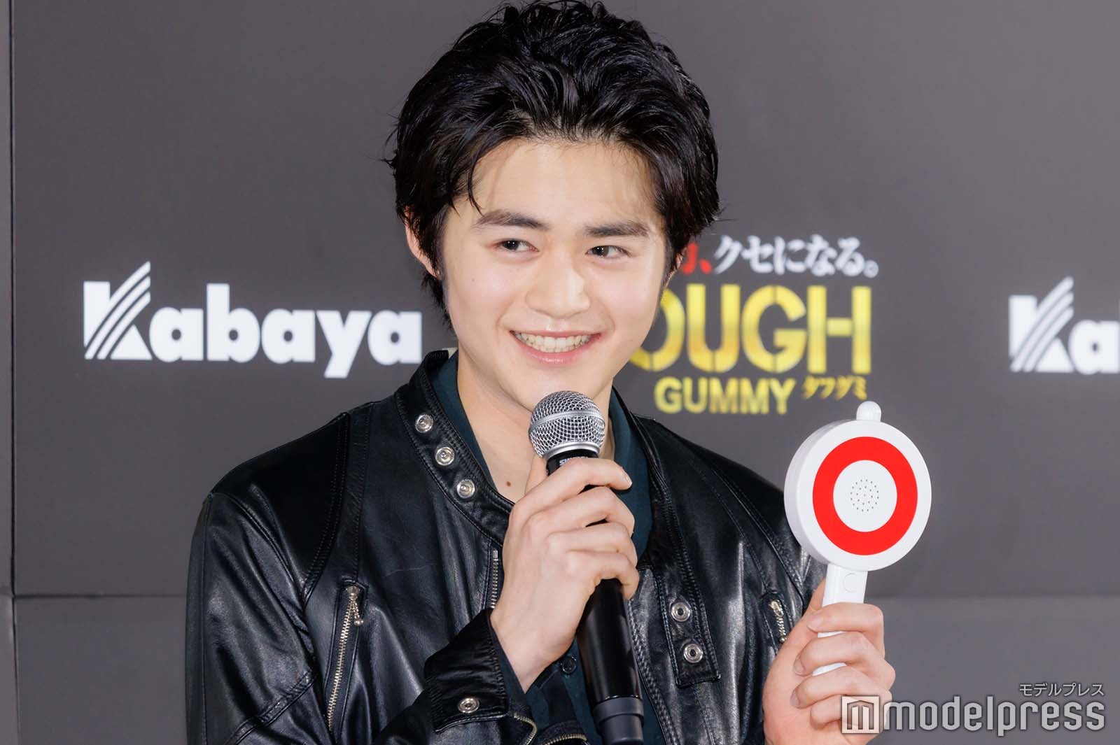 鈴鹿央士（C）モデルプレス