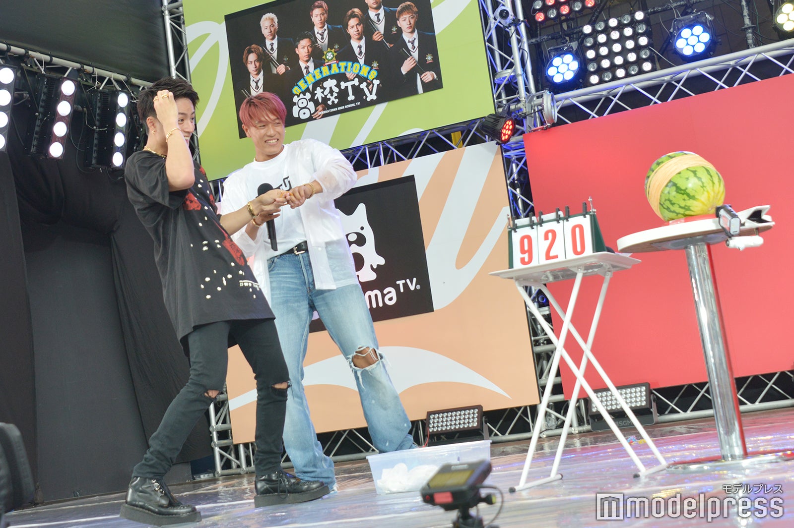 白濱亜嵐、中務裕太 （C）モデルプレス