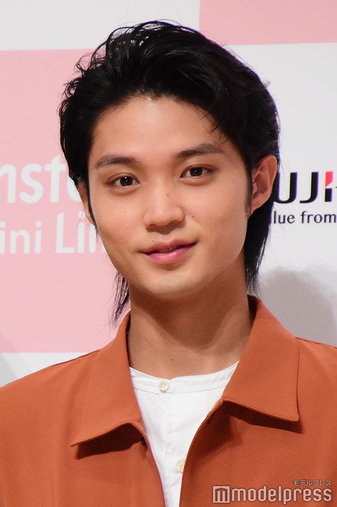 磯村勇斗(オールバック)/新商品発表イベントより:2019年10月撮影 (C)モデルプレス