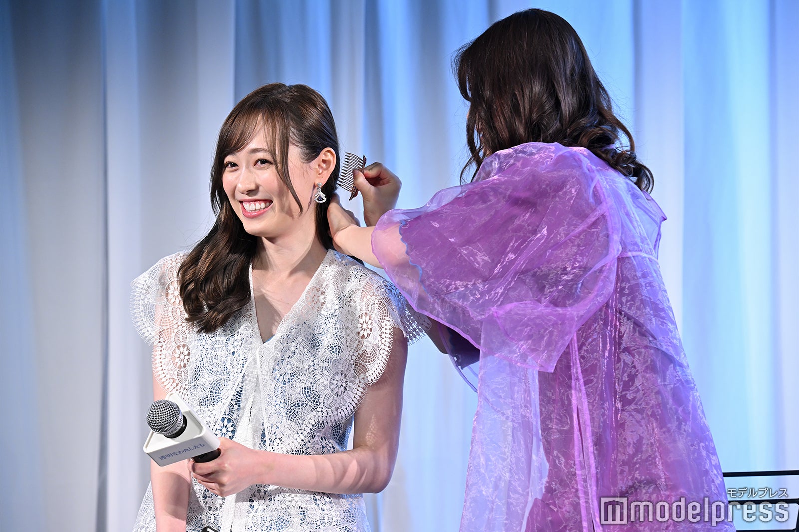 福原遥、小野花梨（C）モデルプレス