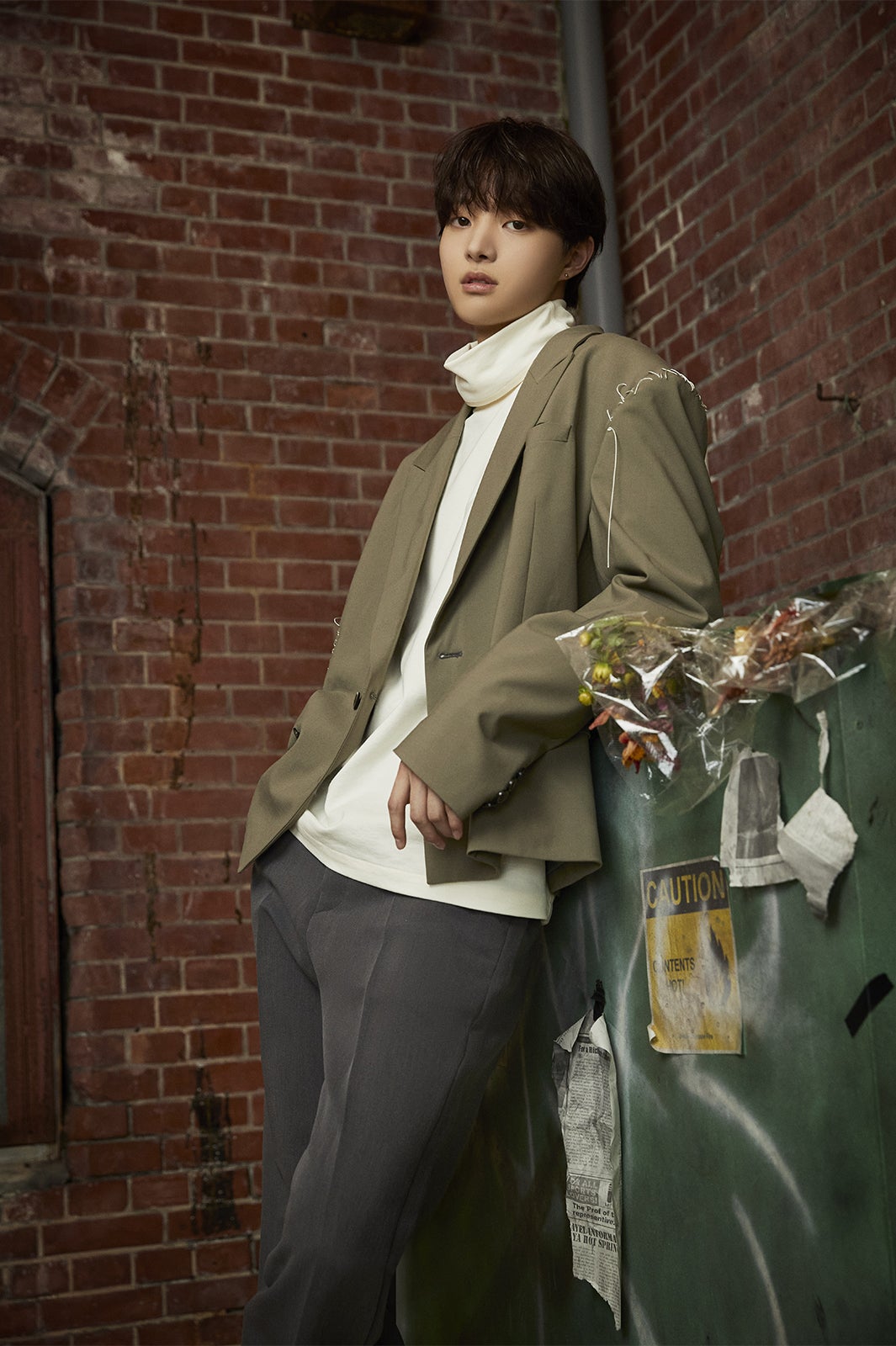 EJ「ISOLATED」 （C）HYBE LABELS JAPAN