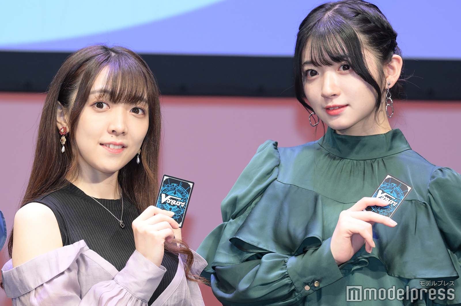 西尾夕香、進藤あまね（C）モデルプレス