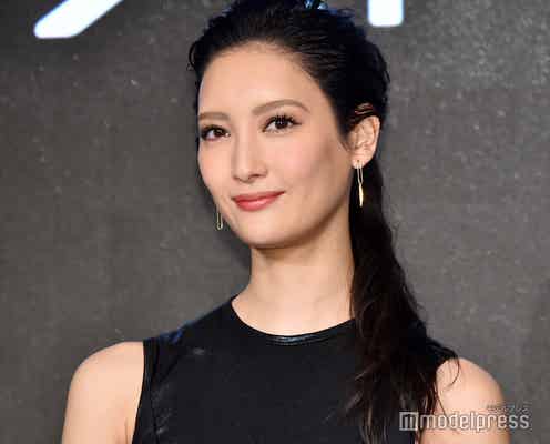 菜々緒、銀魂ネタ投下し「新八とは付き合ってません」