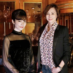 島崎遥香、米倉涼子とドラマ共演2ショット公開「ドキドキしちゃって…」