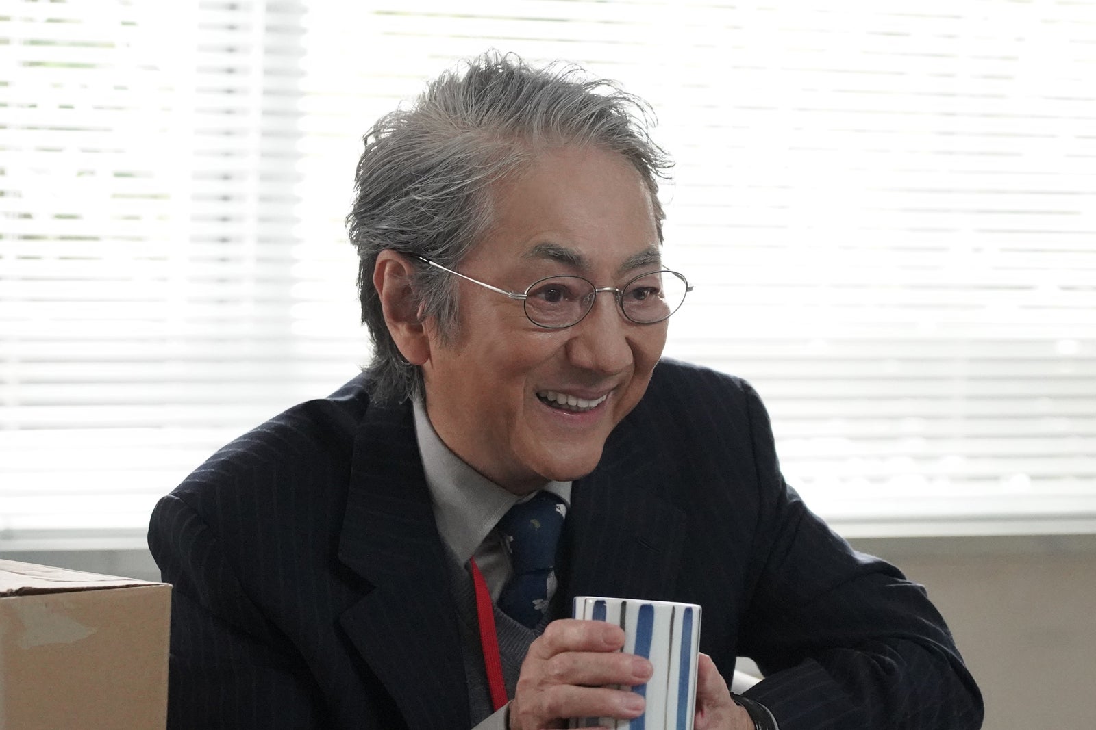 市村正親「院内警察」第1話より（C）フジテレビ／共同テレビ