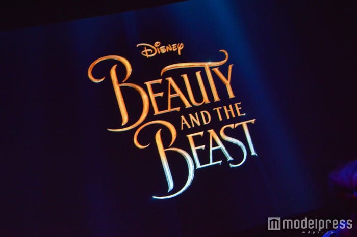 巨大スクリーンで上映(C)モデルプレス