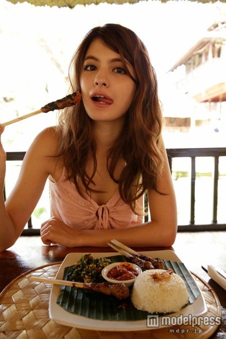 マギー1st写真集「マギー マギー マギー」（講談社）より／撮影：曽根将樹