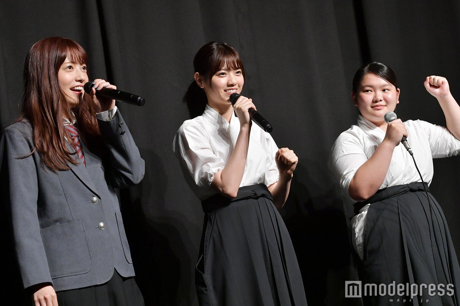 斉藤優里、西野七瀬、富田望生（C）モデルプレス