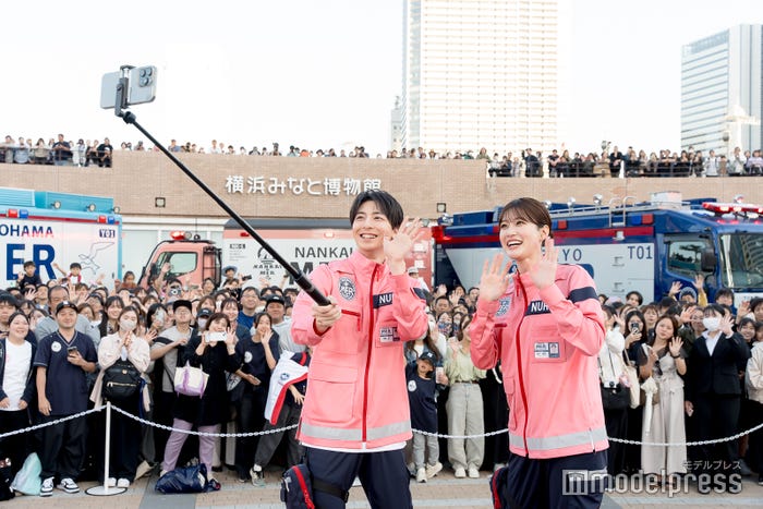 高杉真宙、生見愛瑠(C)モデルプレス