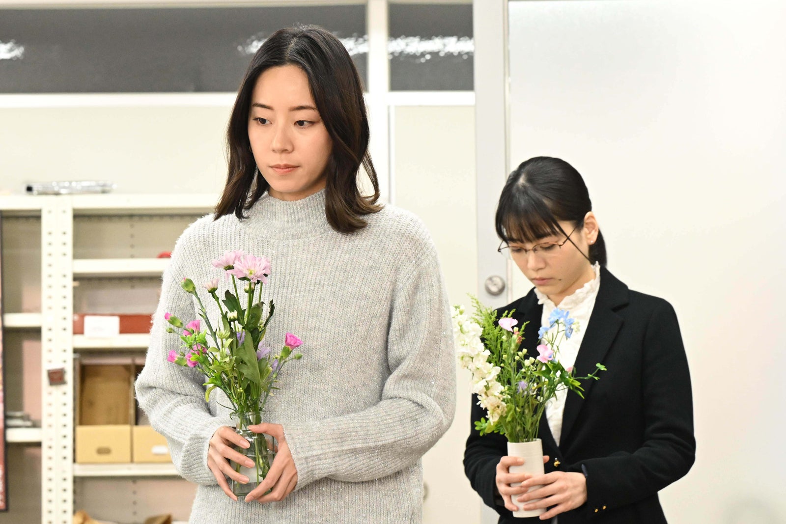 大西礼芳、中井友望「めぐる未来」第3話より（C）読売テレビ