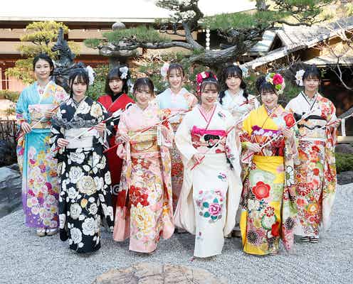 NMB48上西怜&安部若菜ら新成人メンバー9人、艶やか振袖姿披露 今年の目標語る