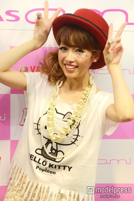 くみっきー、「いっぱいつまずいた」 飛躍の1年とこれからを語る モデルプレスインタビュー