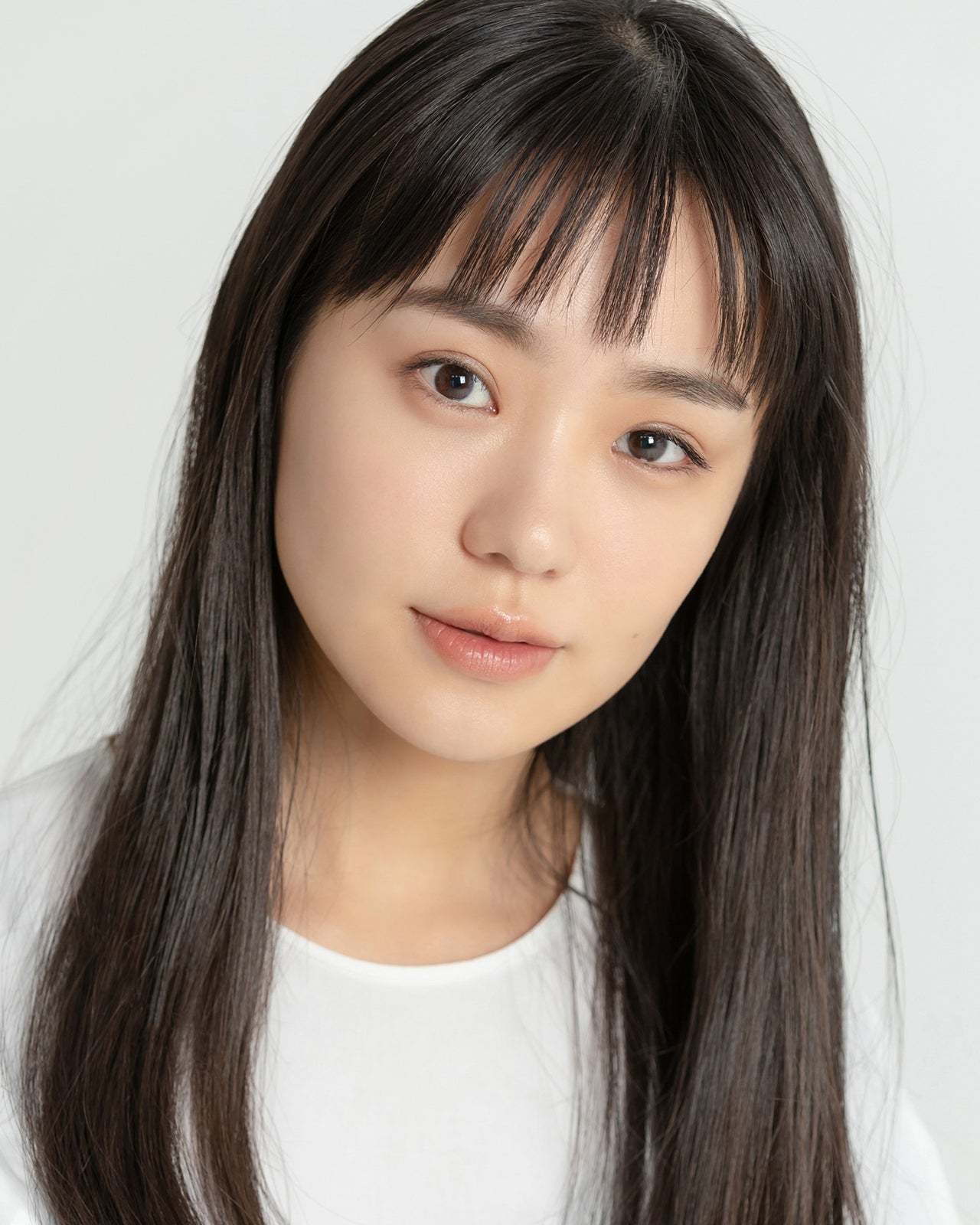 アービング所属の奈緒 （提供写真）