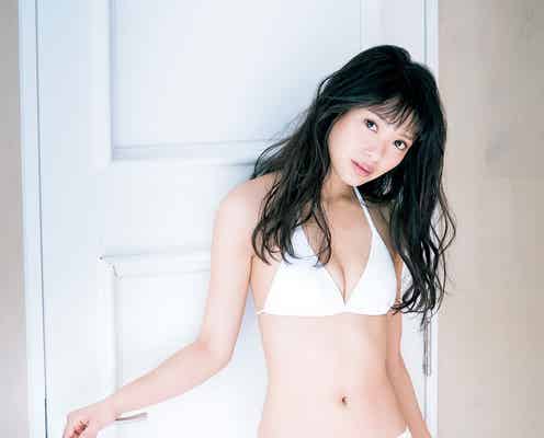 NGT48北原里英、水着でバスト&くびれあらわ 大人の魅力溢れる